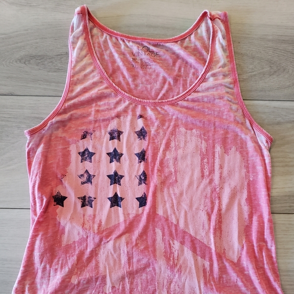 Red XL Patriotic Tank - Picture 2 of 3